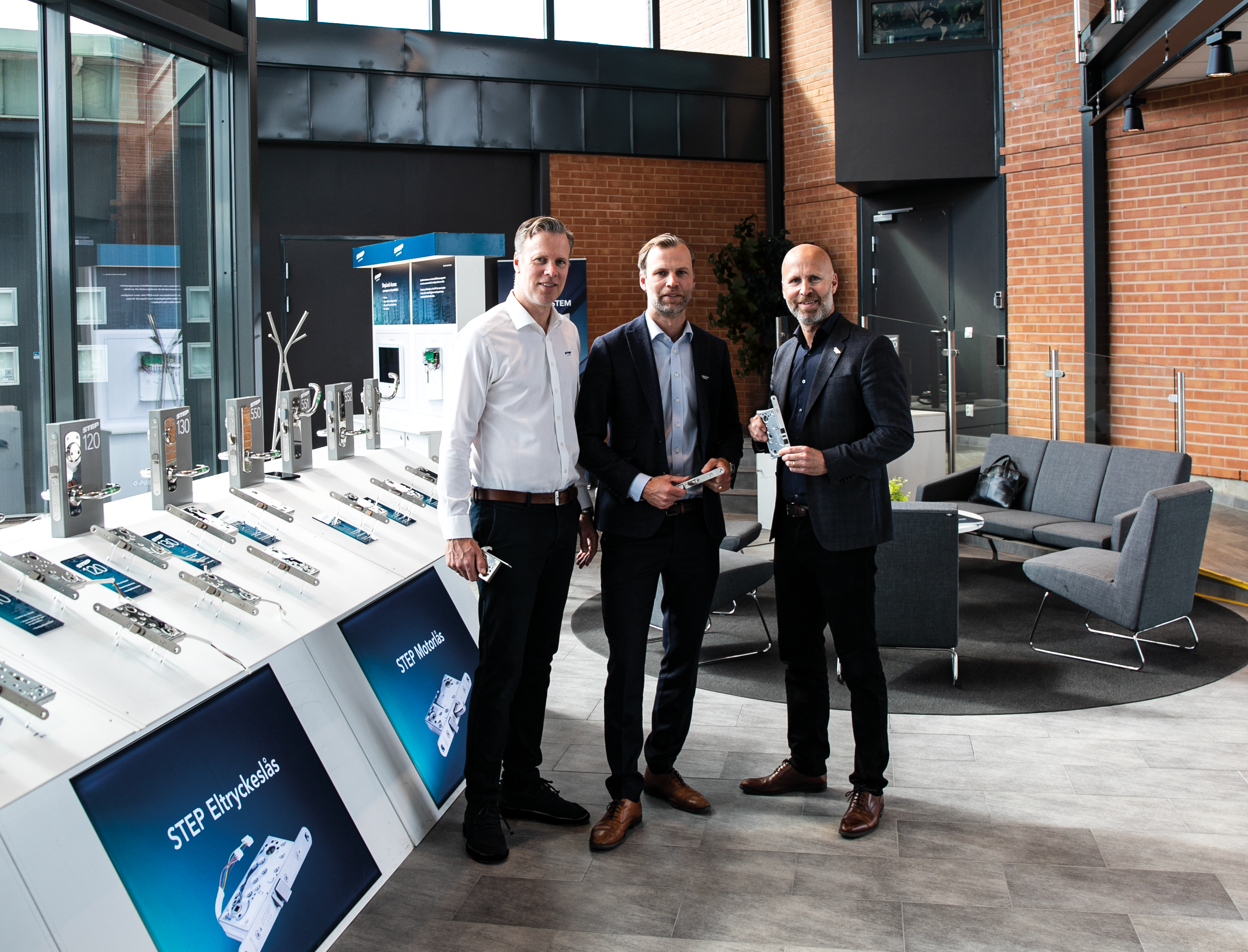 Olov, David och Fredrik Stendal.png Olov, David och Fredrik Stendal.png