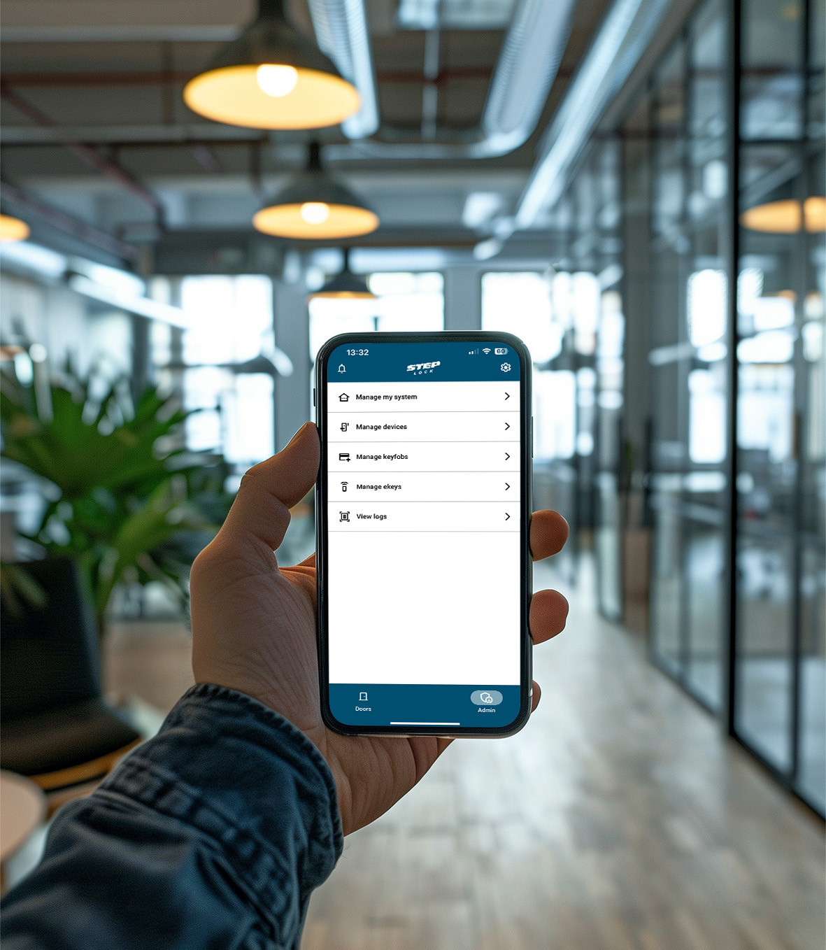 StepLock lite app admin i telefon.jpg StepLock lite app admin i telefon.jpg